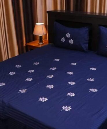 Wings (India) Double Blue Cotton Embroidered Bed Sheet Set, 1 Bedsheet And 2 Pillow Cover, Size: 90x180 Inch