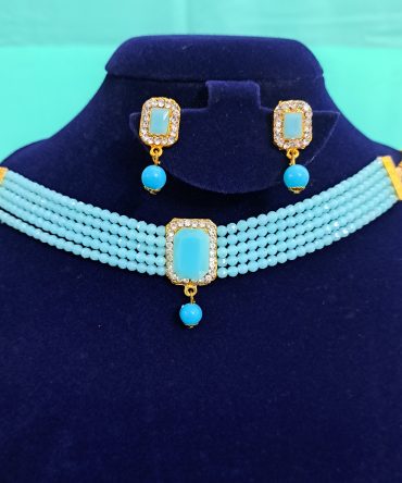 blue choker with earring